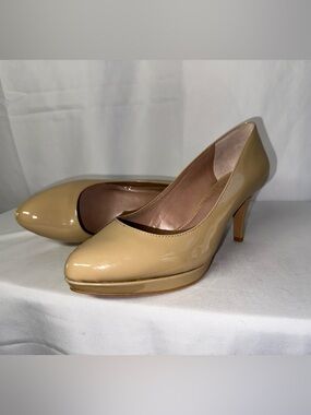 Vince Camuto Beige Patent Leather Platform Pumps